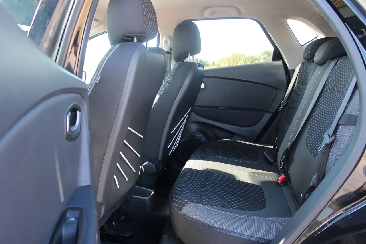 Renault Captur — photo 9