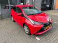 Toyota Aygo 1.0 VVT-i x-play Rouge - thumbnail 3