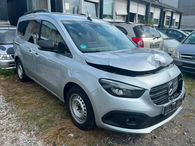 Mercedes-Benz Citan 113 Tourer standard Navi LED Anh