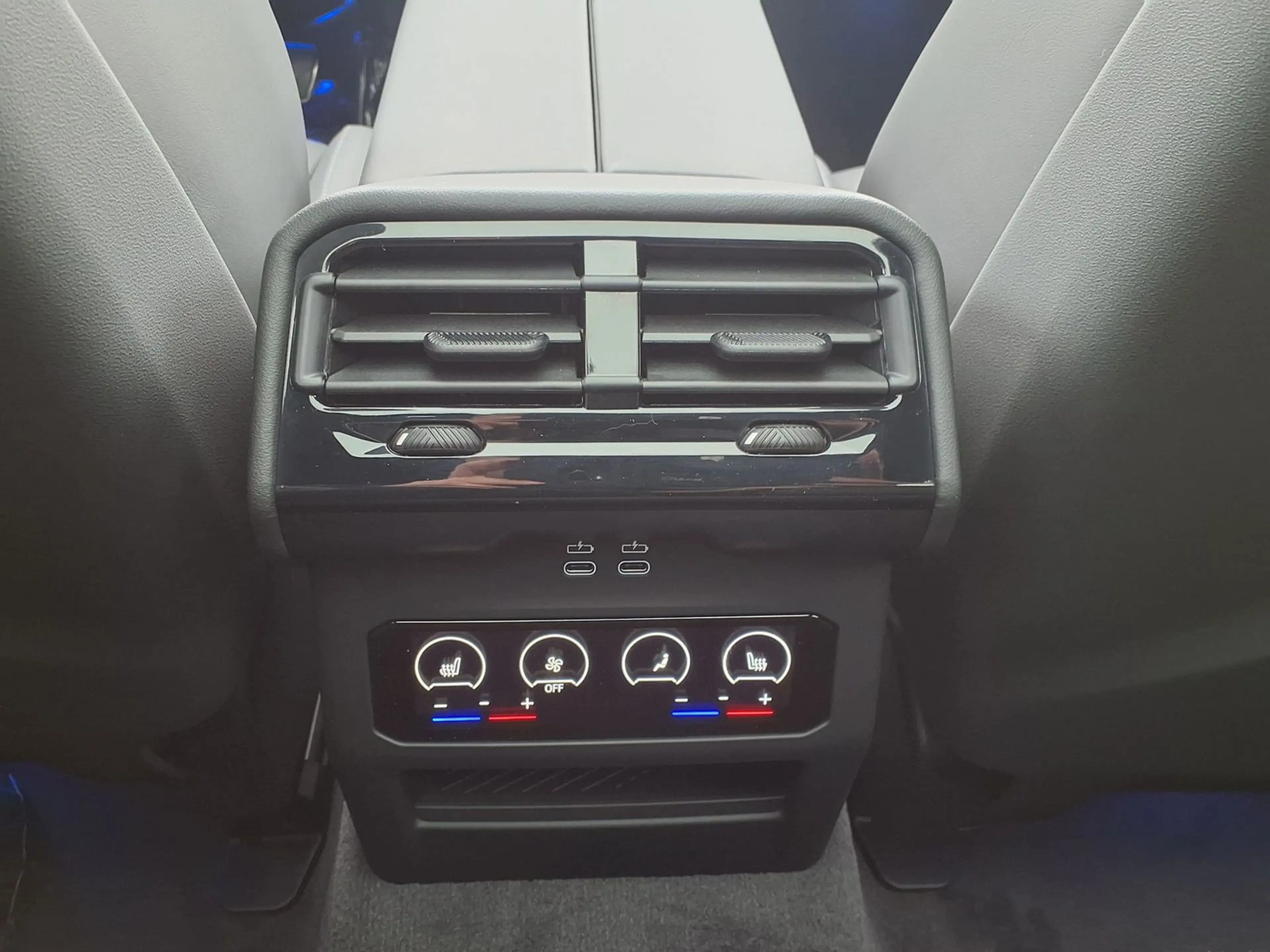 BMW M5 Touring ACC|HuD|AHK|RFK|PANO|LED|Navi|360°... — photo 13