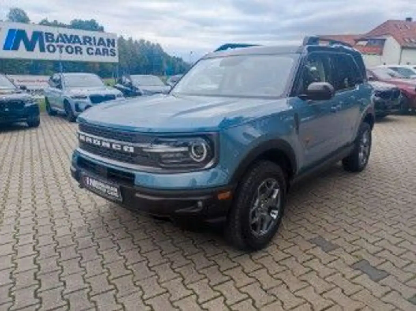 Ford Bronco Badlands Blau - 2