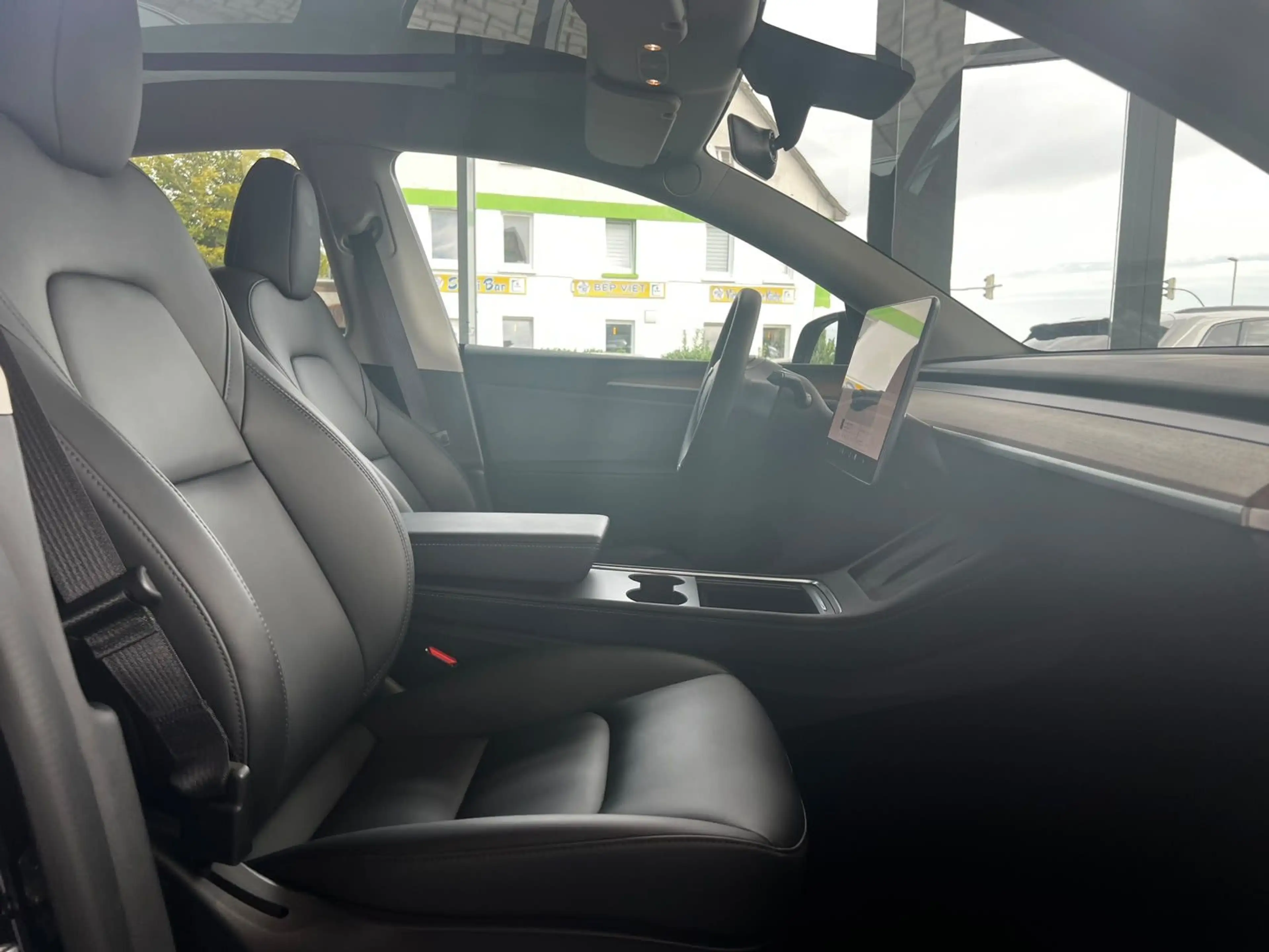 Tesla Model Y Long Range Dual AWD "LED/Pano/ACC/Klima" — photo 15