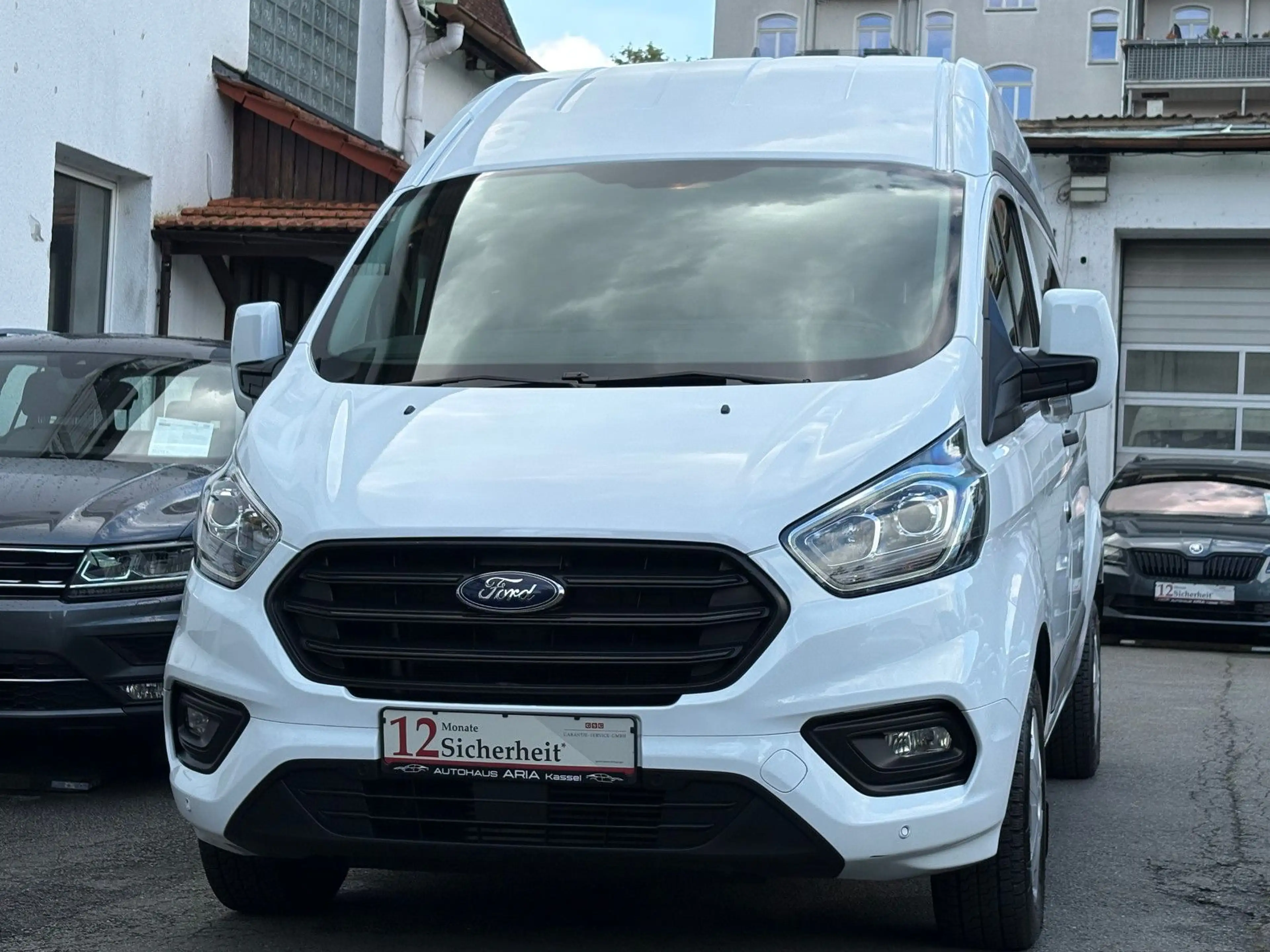 Ford Transit Custom 320 L2H2 HOCHDACH Kombi KAM AHK — photo 4