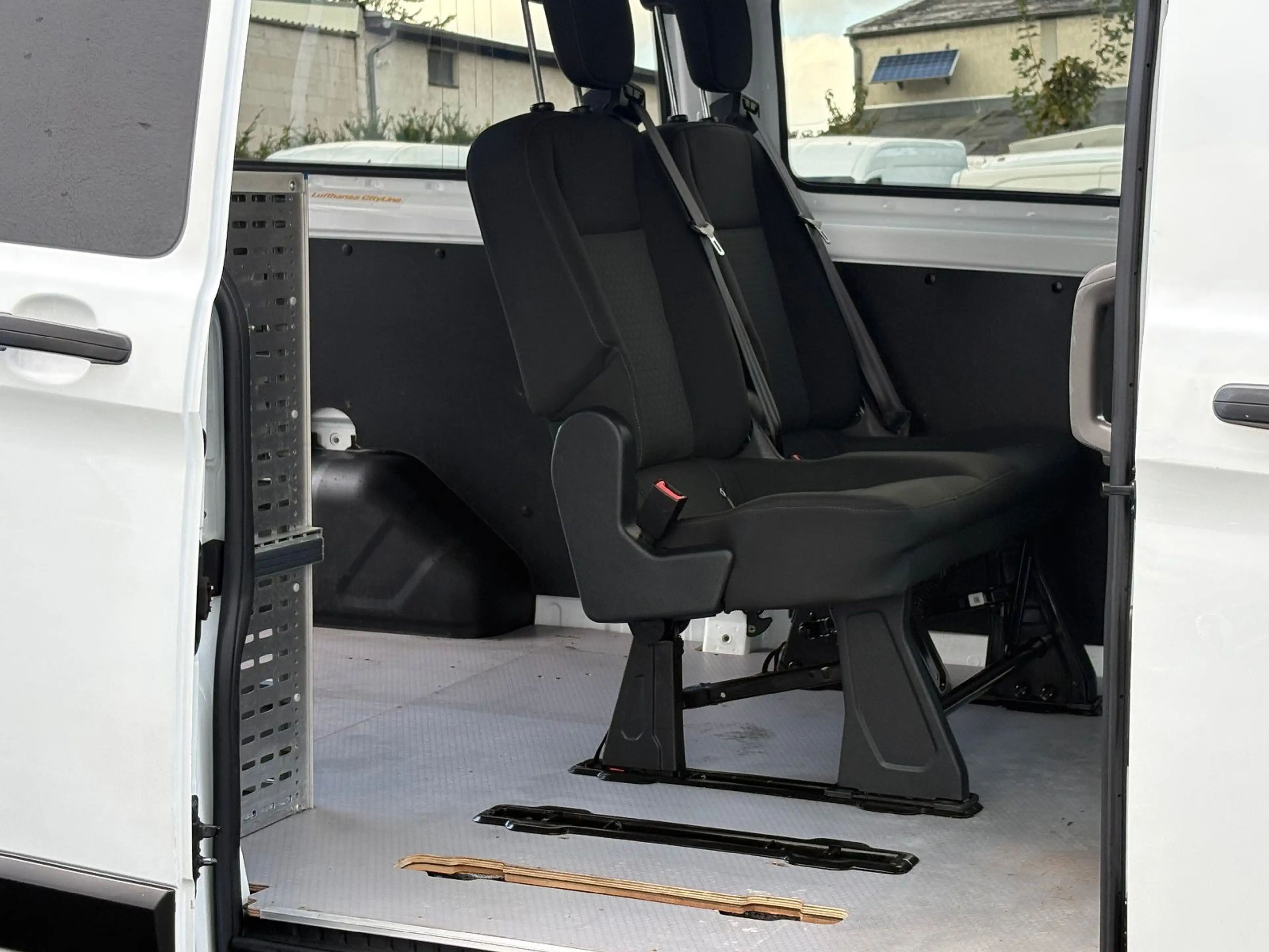 Ford Transit Custom 320 L2H2 HOCHDACH Kombi KAM AHK — photo 13