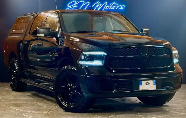 Dodge RAM 1500 5.7 V8 390 ch GARANTIE 12 MOIS