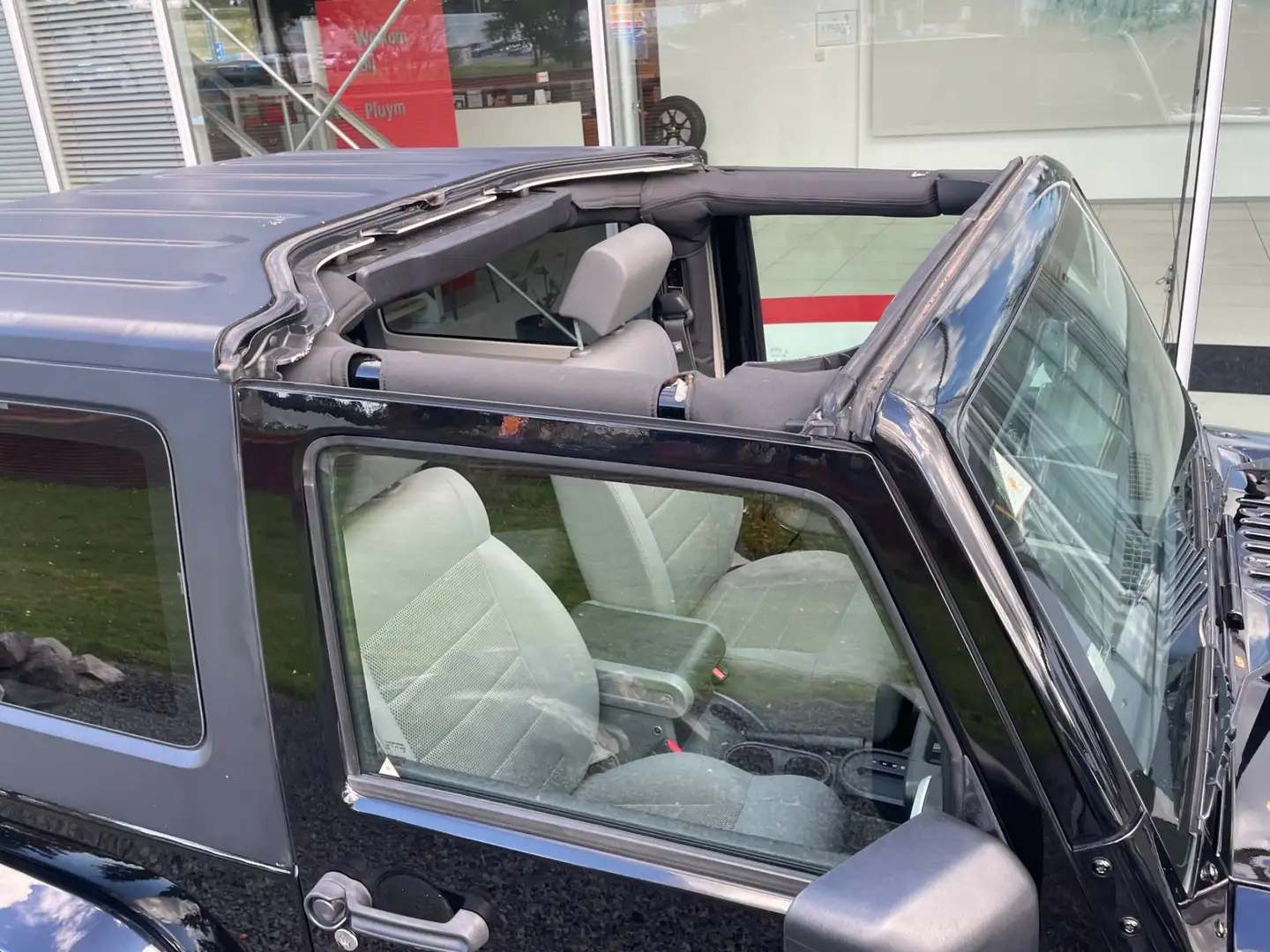 Jeep Wrangler 3.8 Sahara | Nette staat | Trekhaak | Carplay | Ca Noir - 2