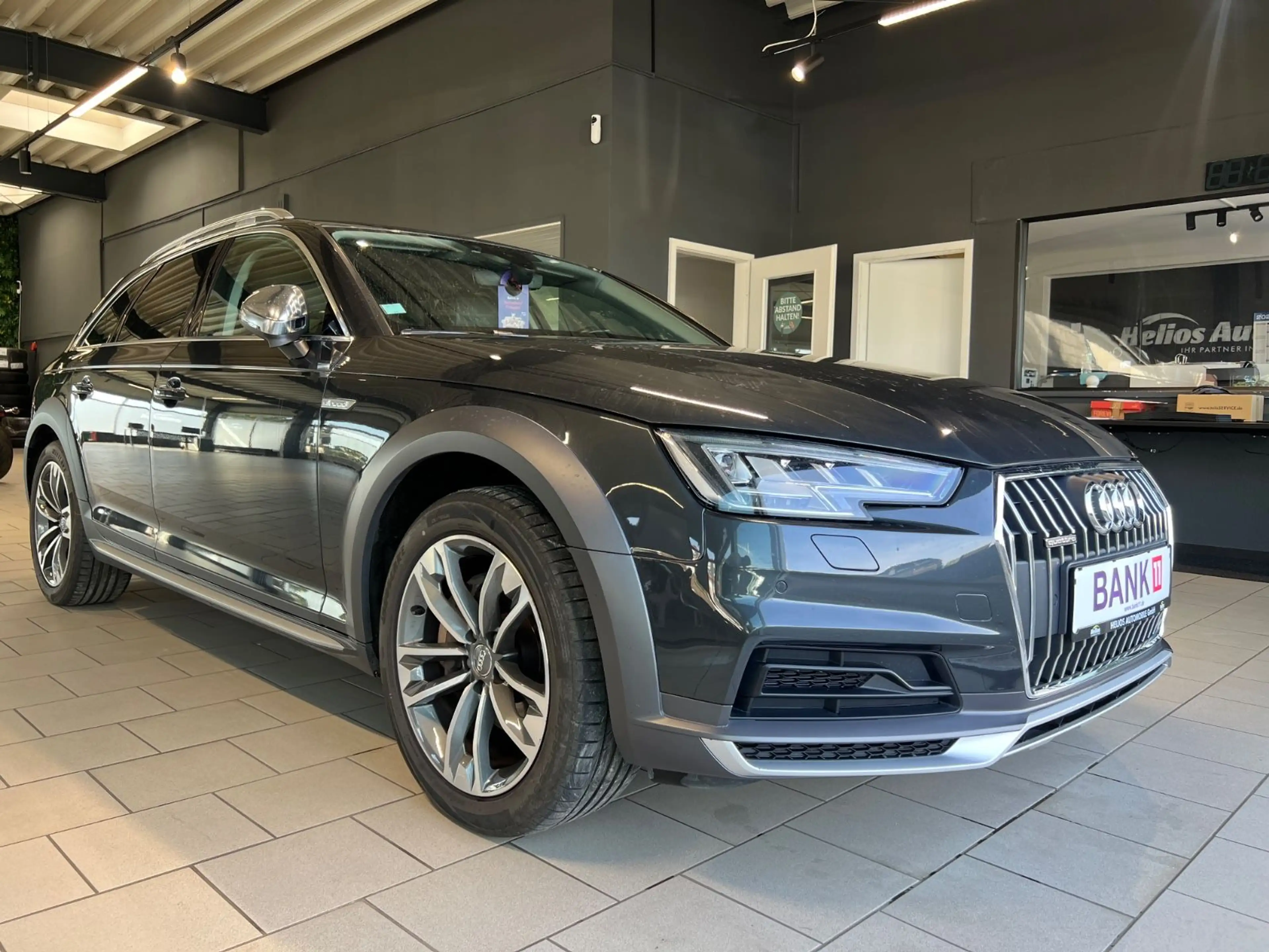 Audi A4 allroad quattro*ALCANTARA*MEMORY*TOTWINKEL