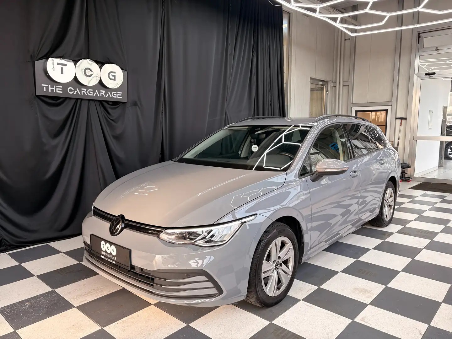 Volkswagen Golf Variant Life 1 BESITZ! Grau - 1