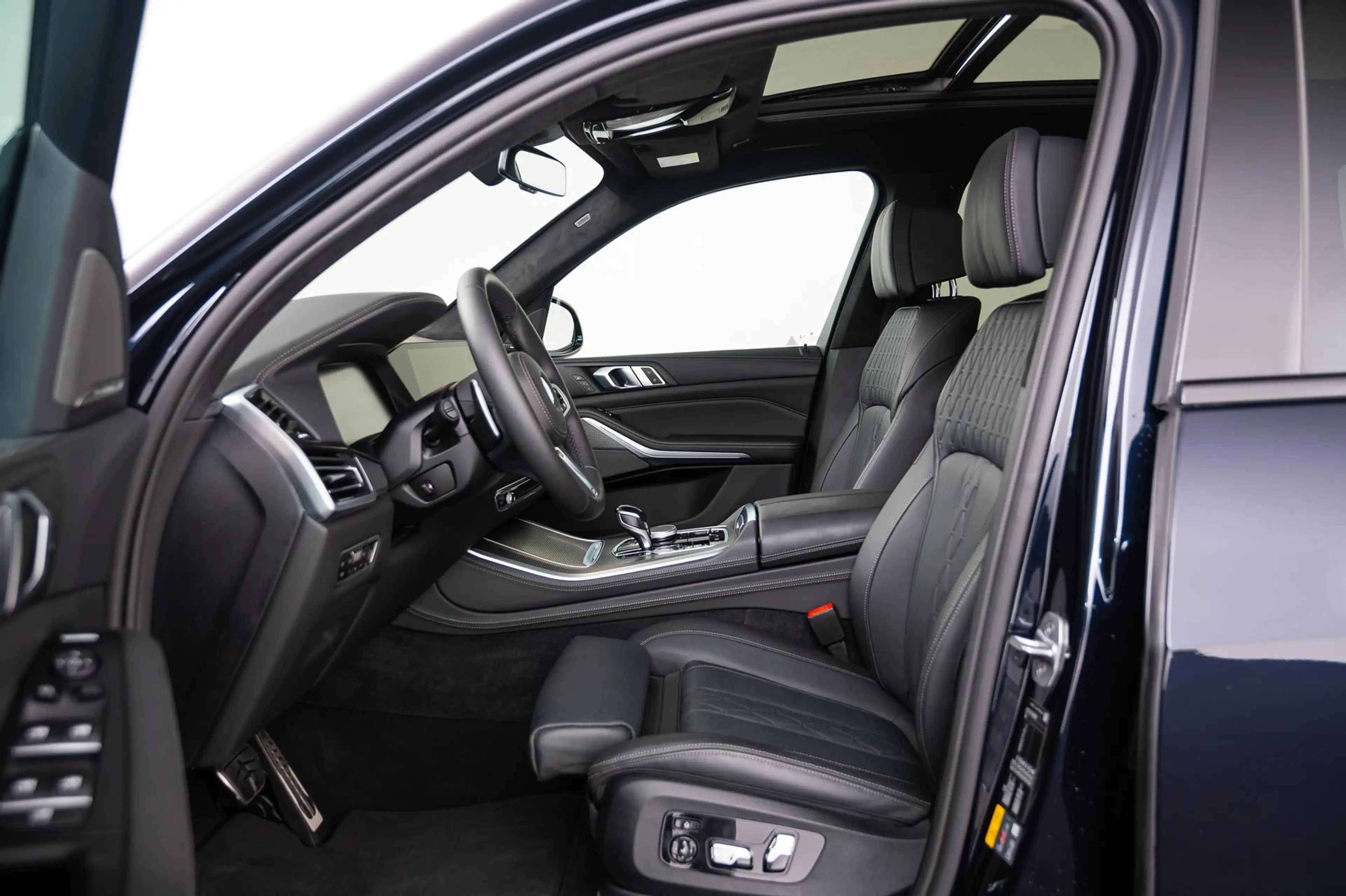 BMW X5 xDrive45e High Executive M Sport - Head-Up Display — photo 4