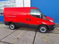 Iveco Daily 35S12V 2.3 300 H1 Rood - thumbnail 2