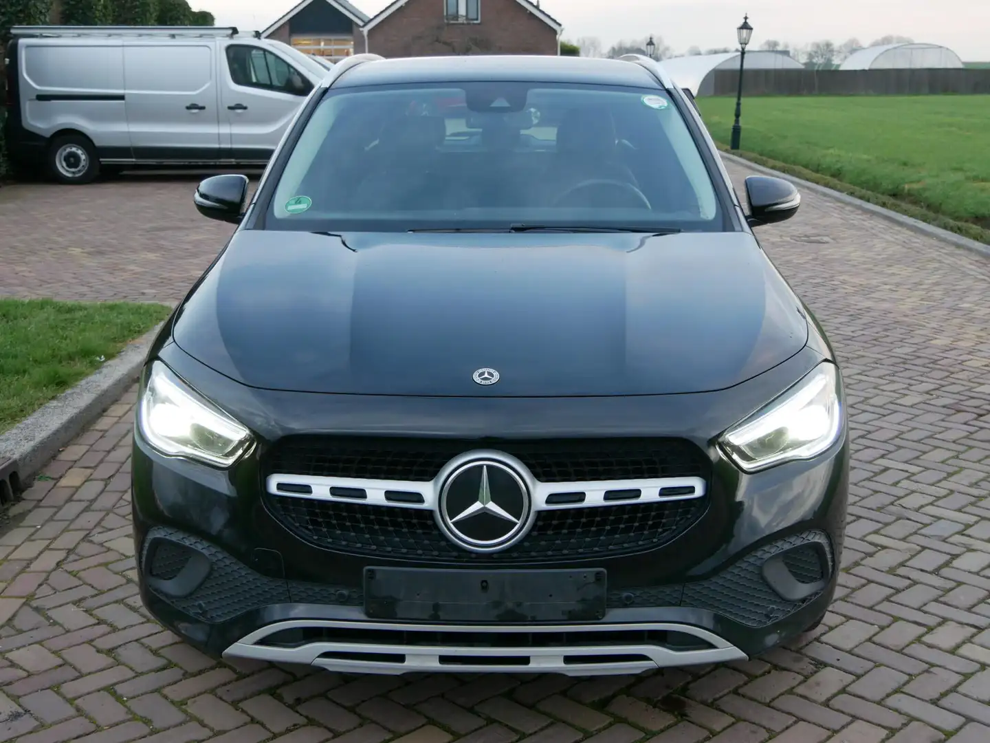 Mercedes-Benz GLA 180 Business Solution 1.5 CDI AUT 2021 LED***15999 NET Schwarz - 2