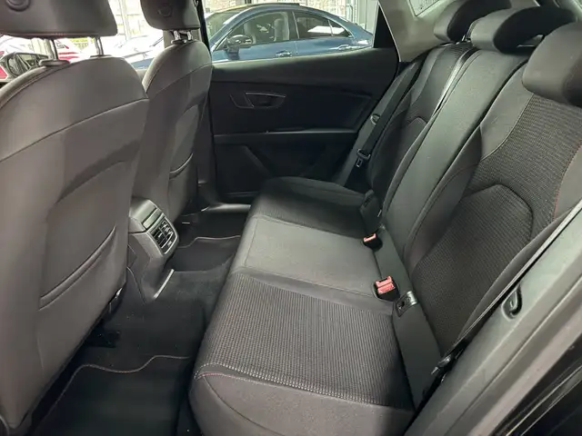 Seat Leon view 11