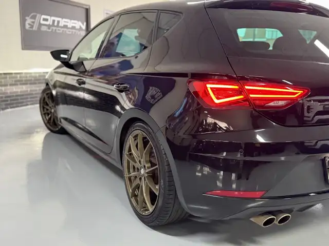 Seat Leon view 7