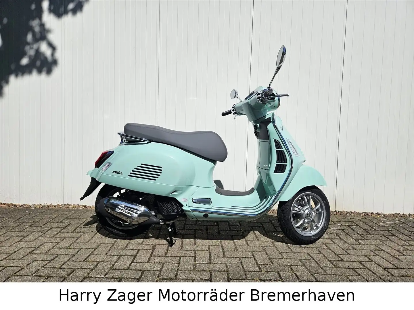 Vespa GTS 125 E5+ Verde - 1