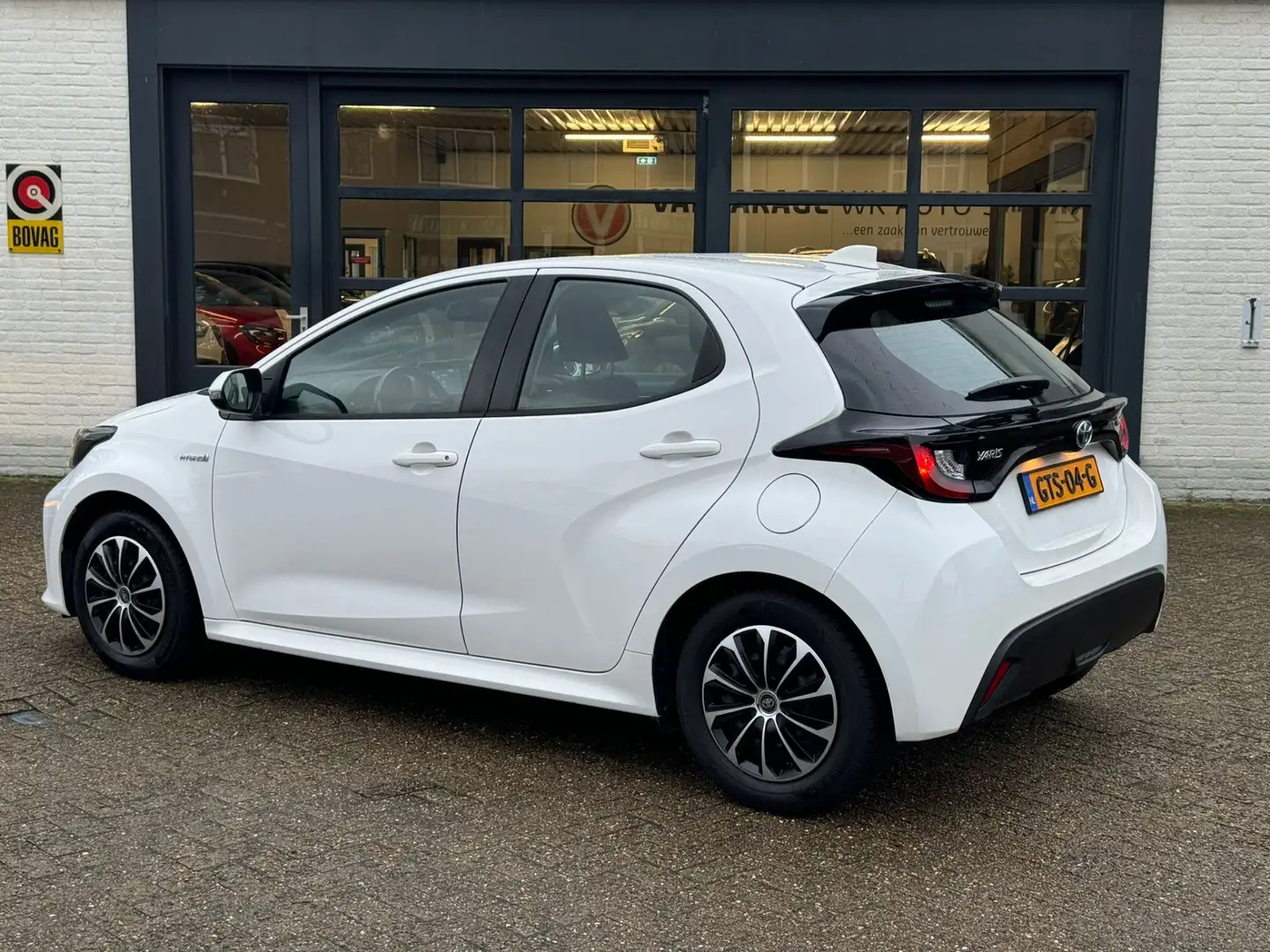 Toyota Yaris 1.5 Hybrid Active - Automaat - Bianco - 2