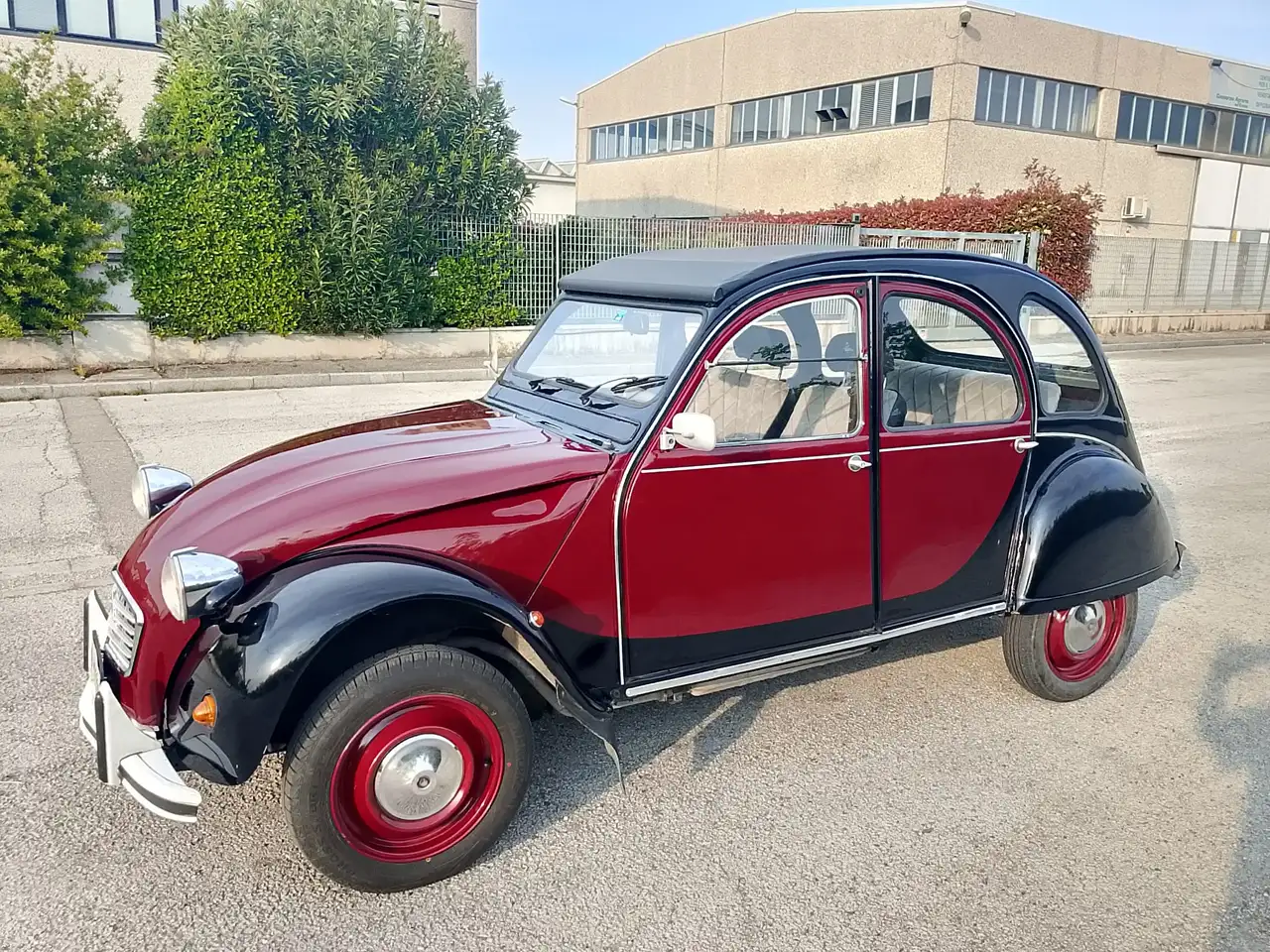 Citroen 2CV6 0.6 Charleston, foto 1