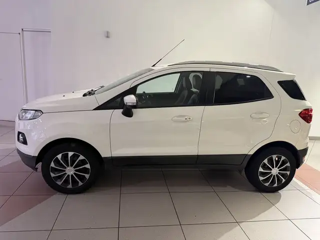 Ford Ecosport view 2