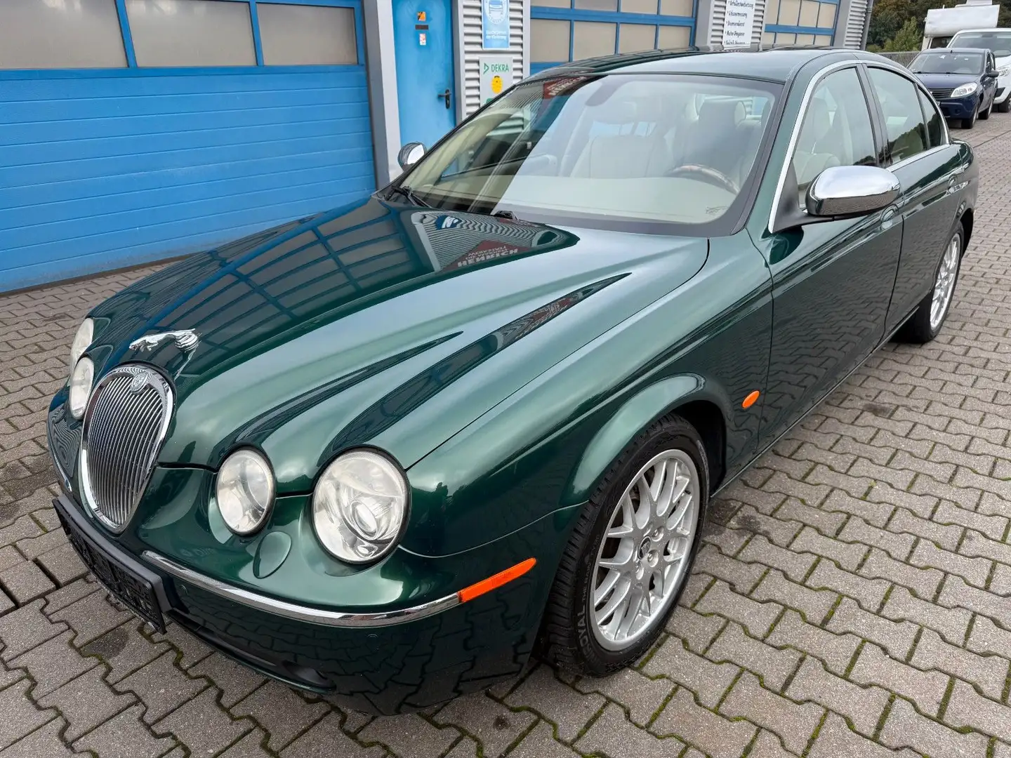 Jaguar S-Type 2.7 V6 Diesel Execut. Klima Navi PDC SHZ Grün - 1