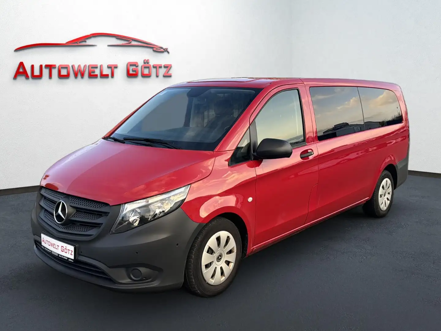 Mercedes-Benz Vito Tourer 116 CDI*extralang*8-Sitzer*Tritt Rouge - 1