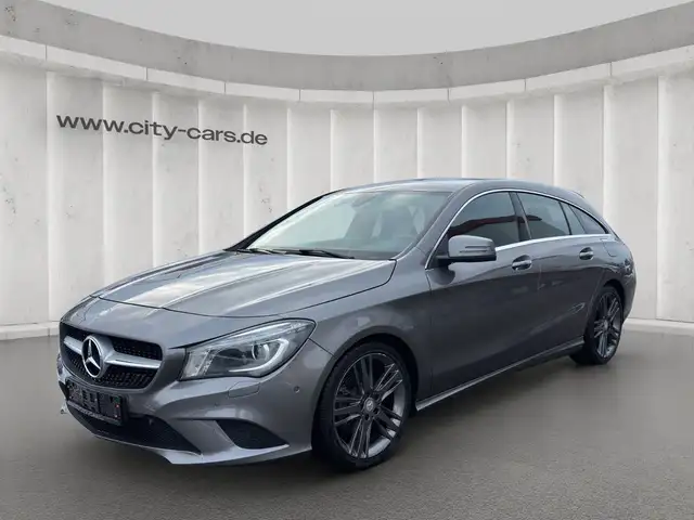Mercedes-Benz CLA  200 Shooting Brake