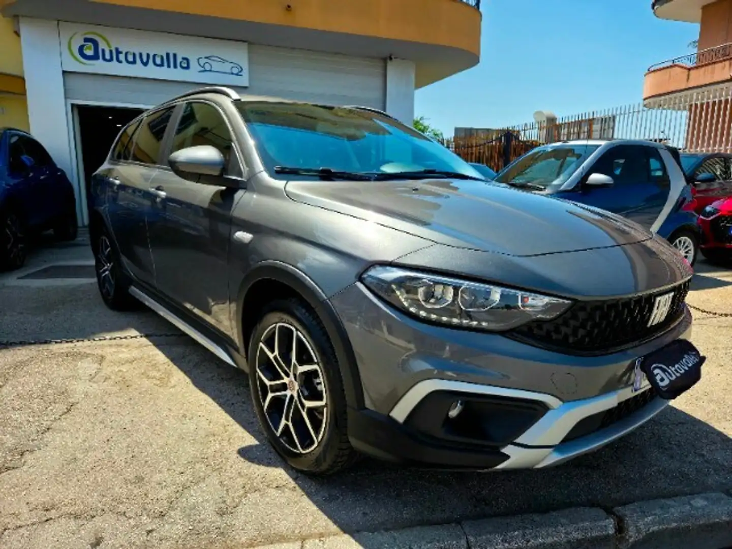 Fiat Tipo 1.5 Hybrid DCT SW Cross Grigio - 1