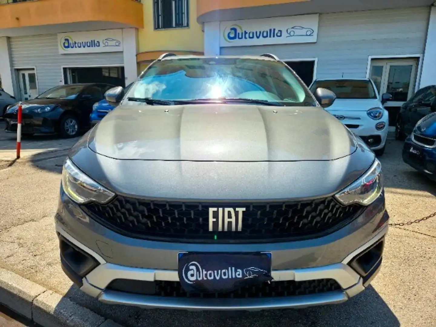 Fiat Tipo 1.5 Hybrid DCT SW Cross Grigio - 2