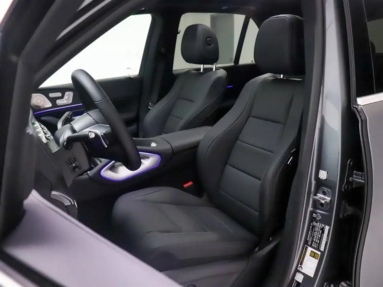 Mercedes-Benz GLE снимка Mercedes-Benz GLE