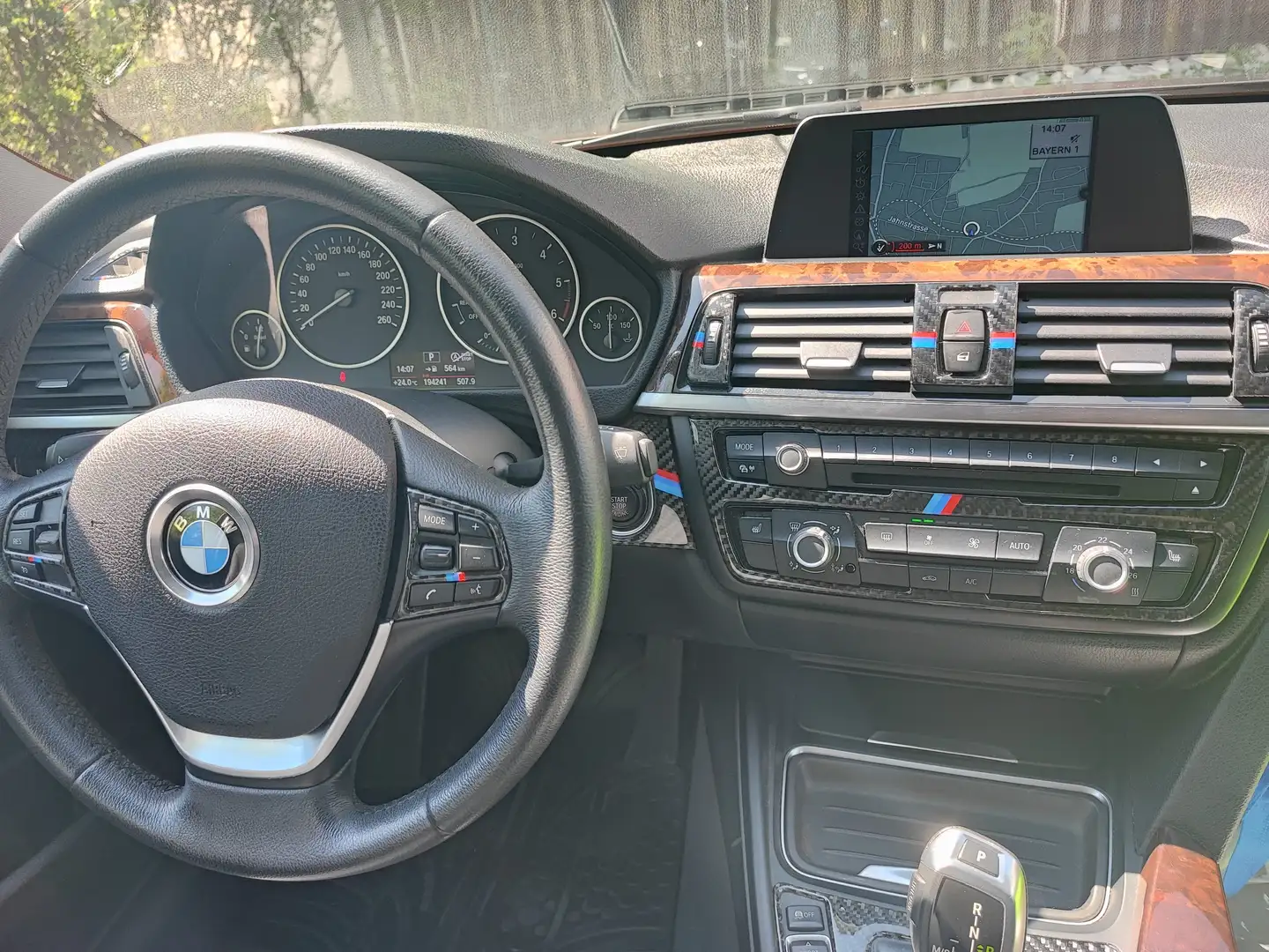 BMW 318 318d Touring Aut. Braun - 1