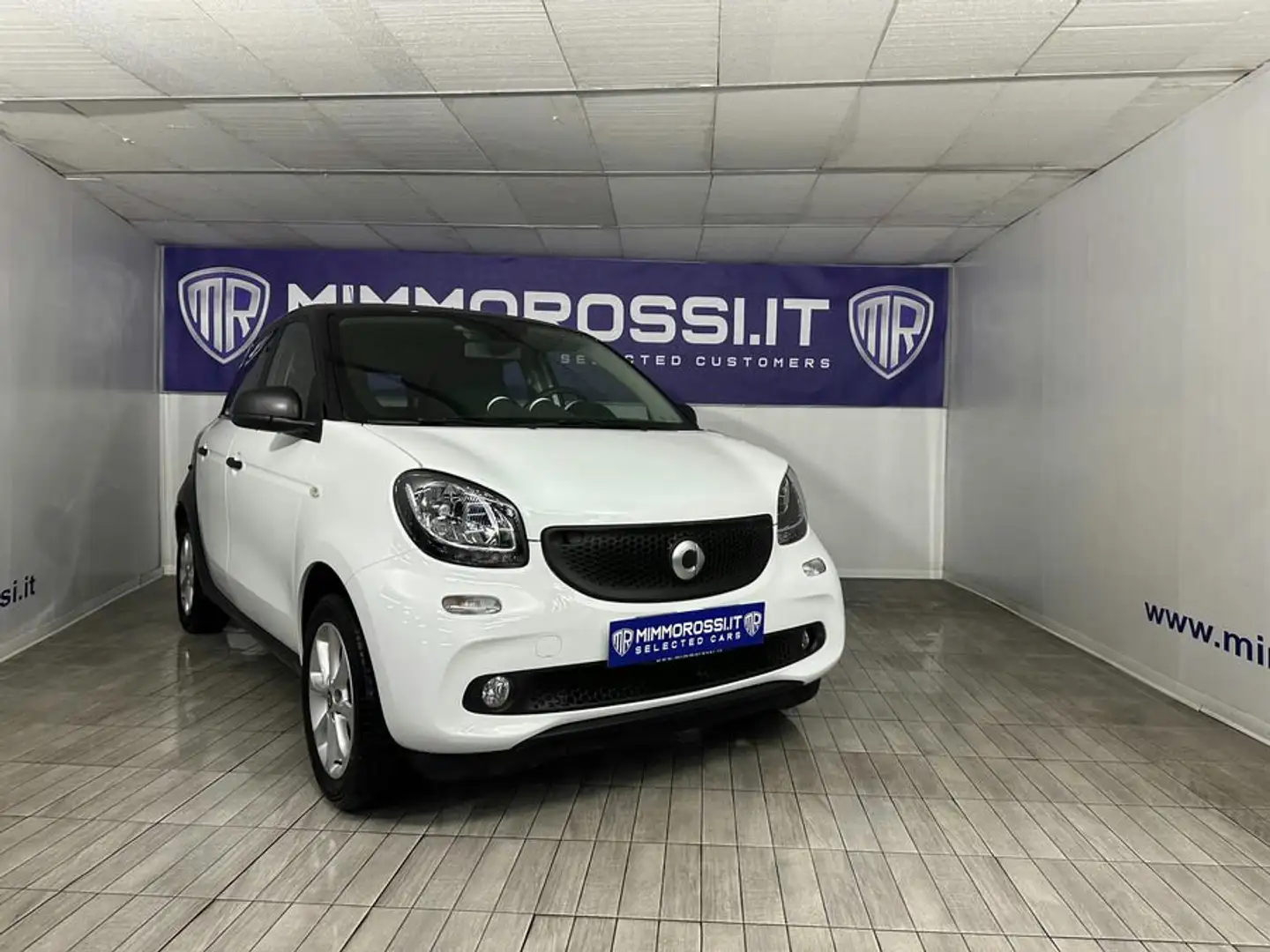 smart forFour Youngster Special Price Pronta Consegna Bianco - 1