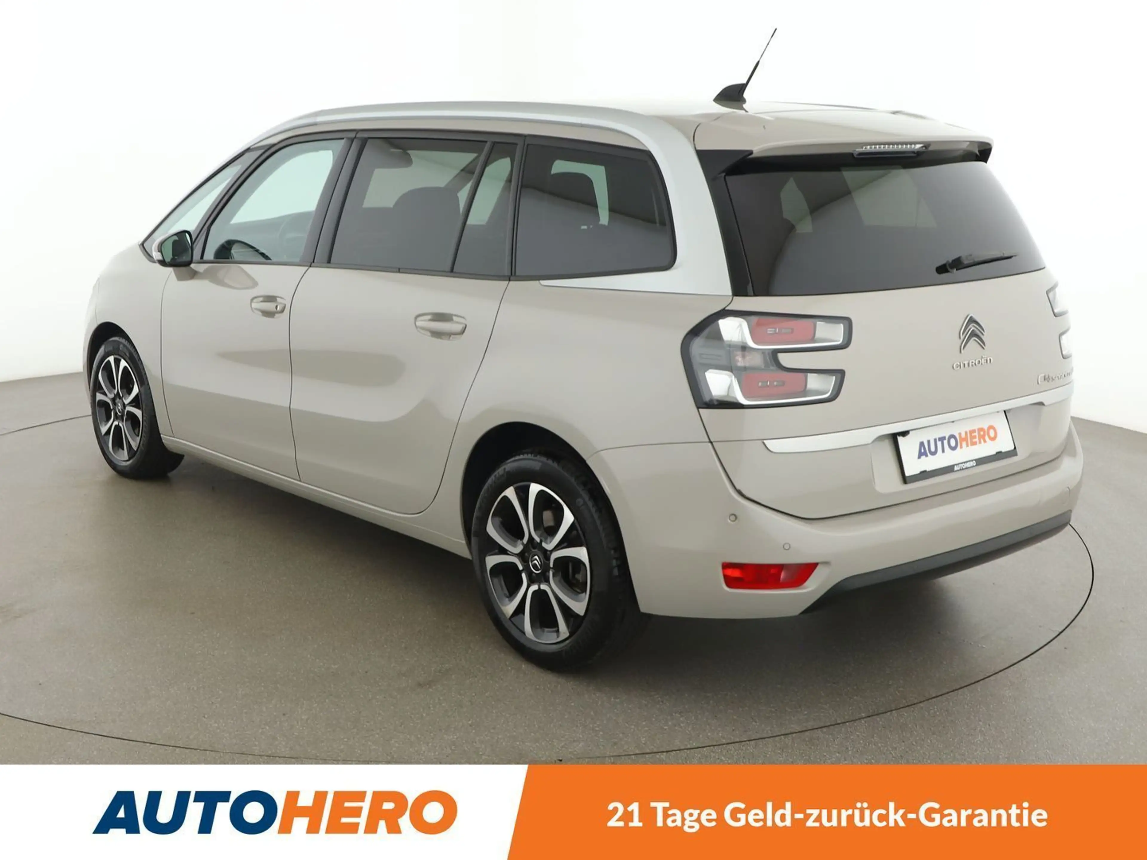 Citroen C4 SpaceTourer 1.5 Blue-HDi Shine Aut. *XENON*ACC*CAM*SPUR*TOT* — photo 4