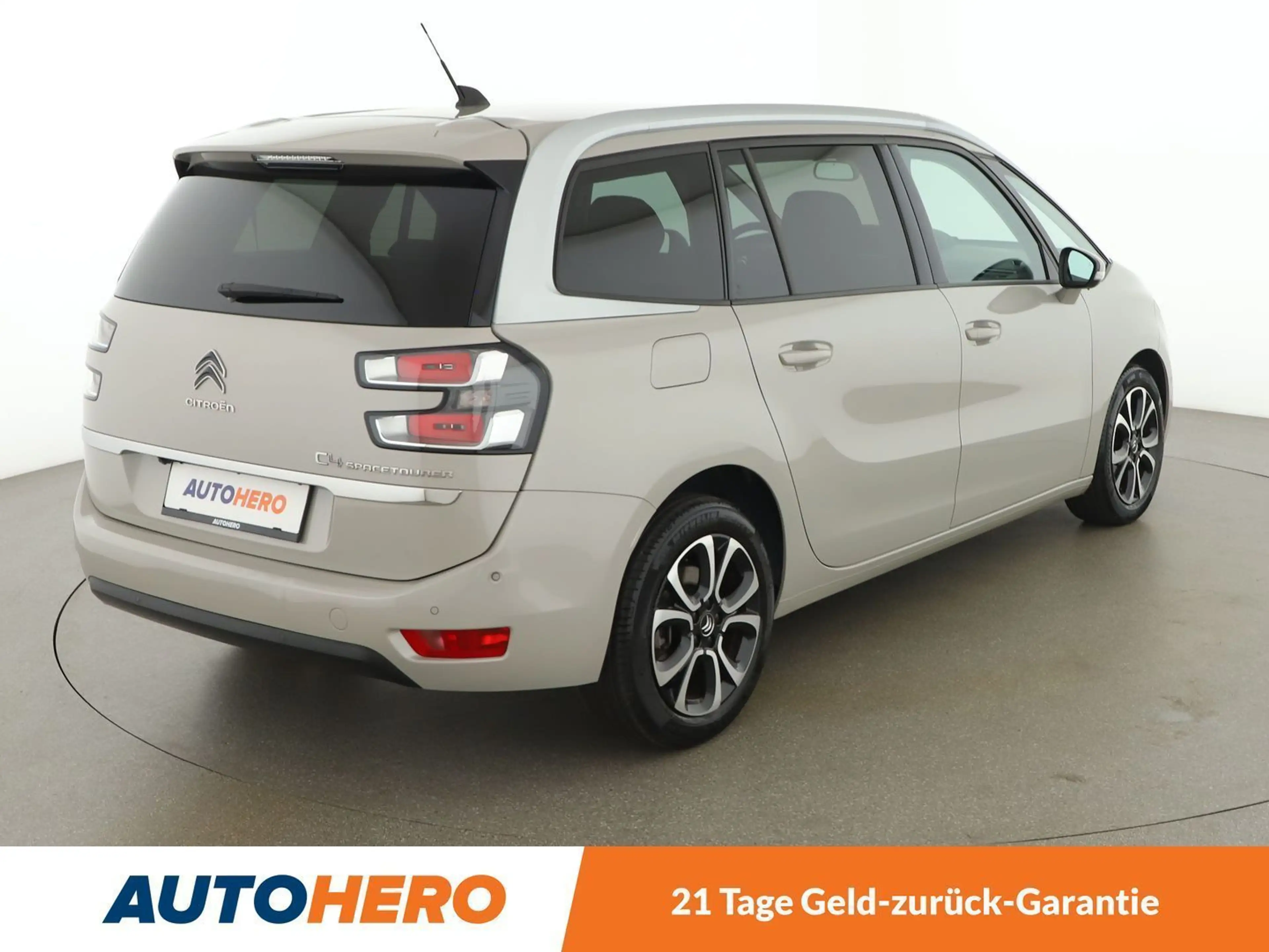 Citroen C4 SpaceTourer 1.5 Blue-HDi Shine Aut. *XENON*ACC*CAM*SPUR*TOT* — photo 6