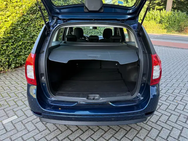 Dacia Logan view 16