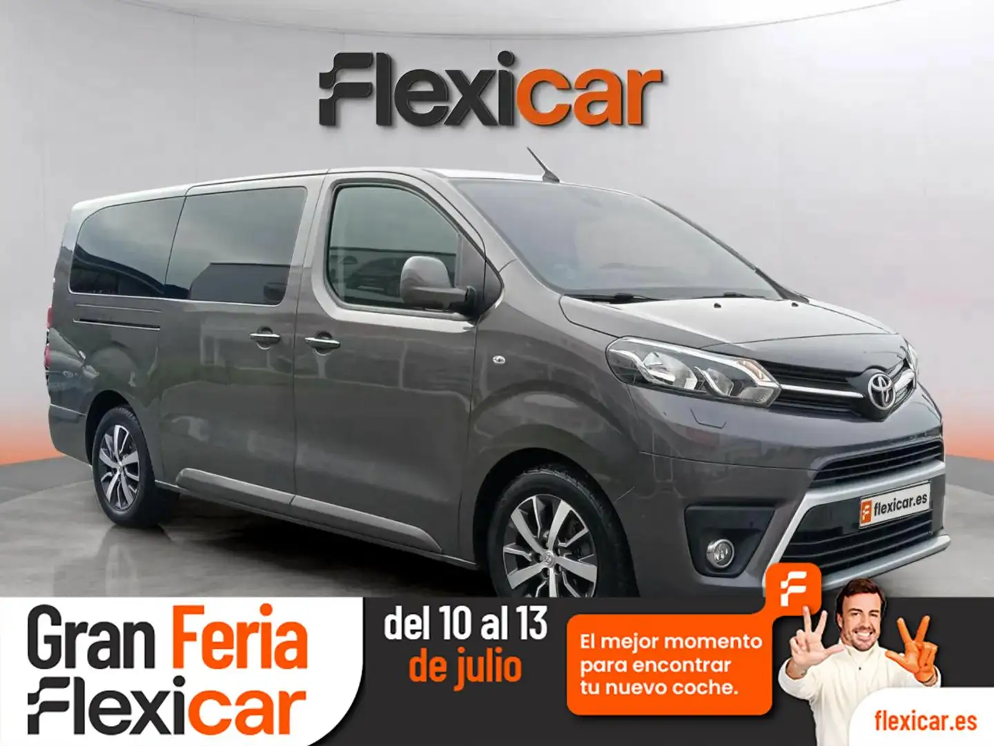 Toyota Proace Family Medio 2.0D 8pl. Advance 150 Gris - 1