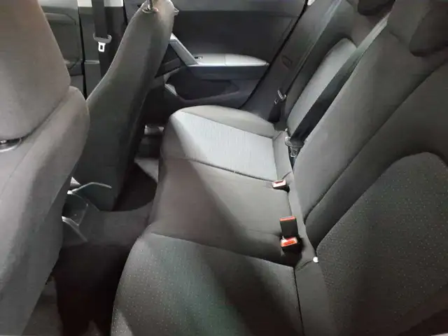SEAT Arona view 13