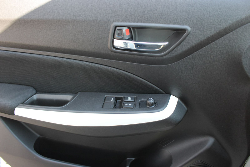 Suzuki Swift Club Mild Hybrid Allrad/Navi/Sitzh. — photo 11