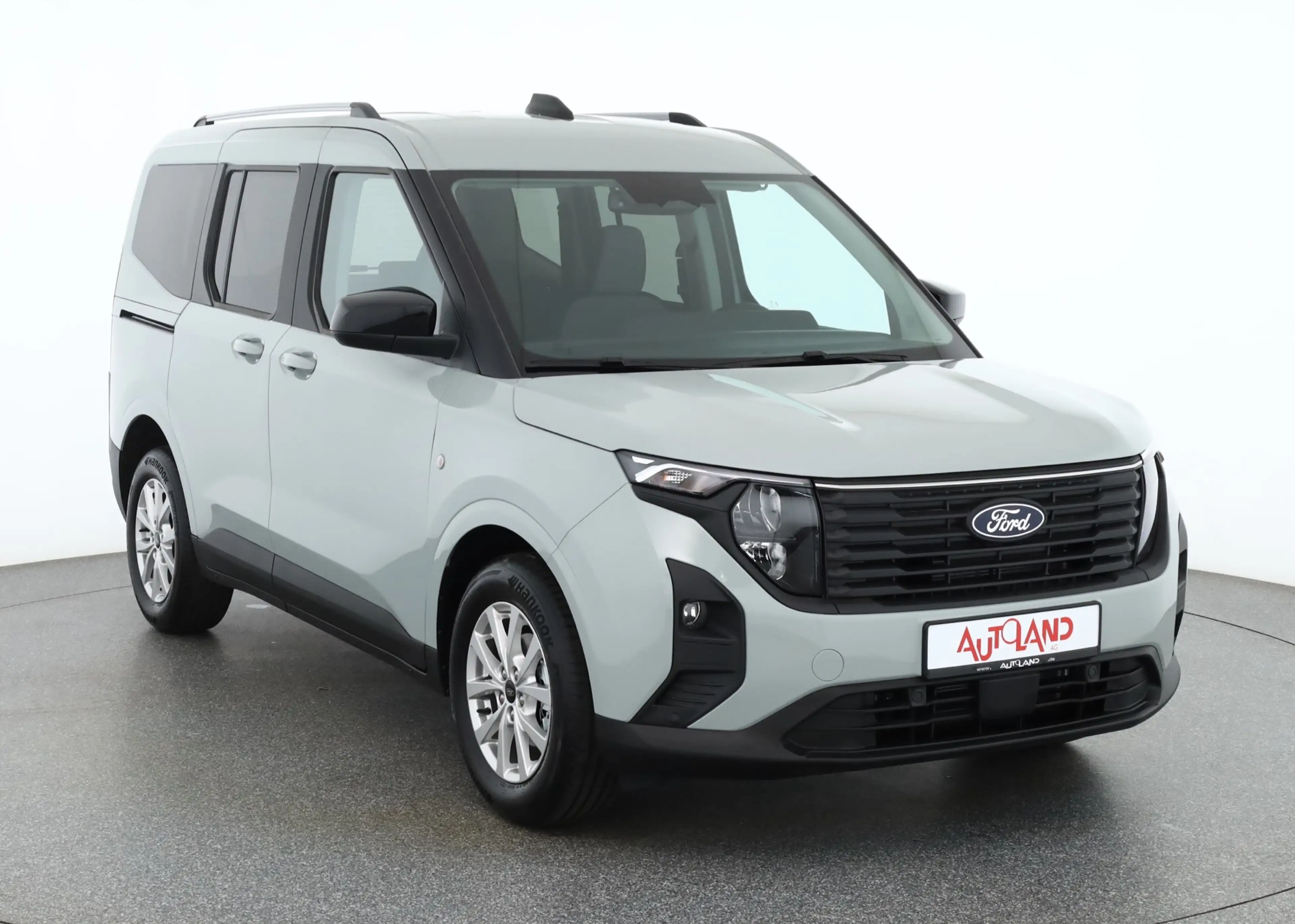 Ford Tourneo Courier Titanium 1.0 EB Aut. Kamera AHK — photo 7