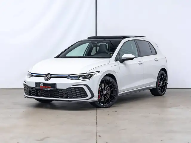 Volkswagen Golf GTE PANO|KEYLESS|STOELVERW.|SFEERVERL.|LA|ACC|