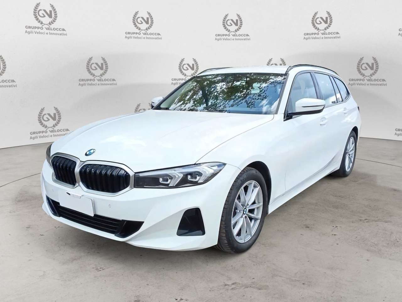 BMW 318 318d mhev 48V auto