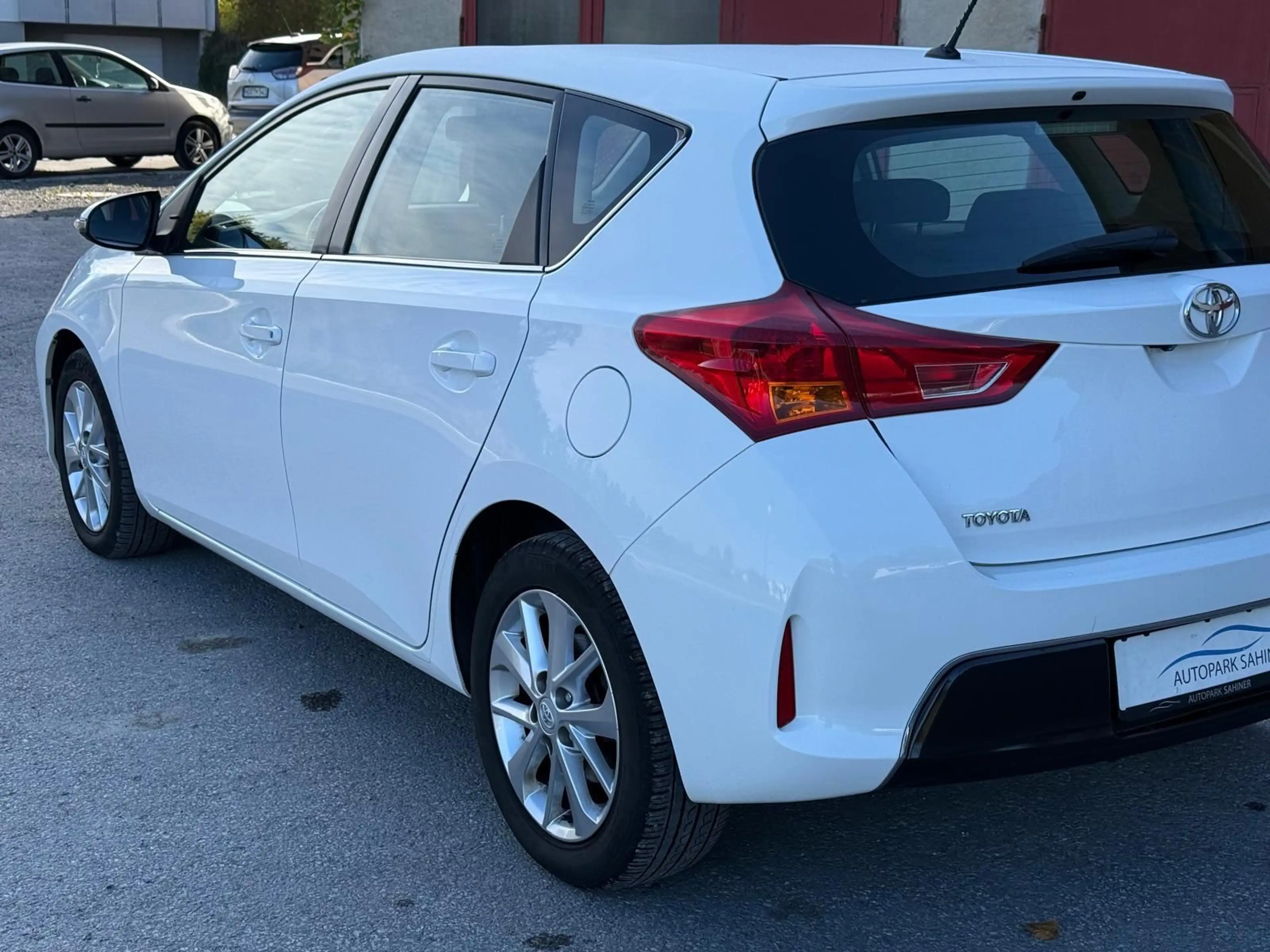 Toyota Auris Life+ — photo 14
