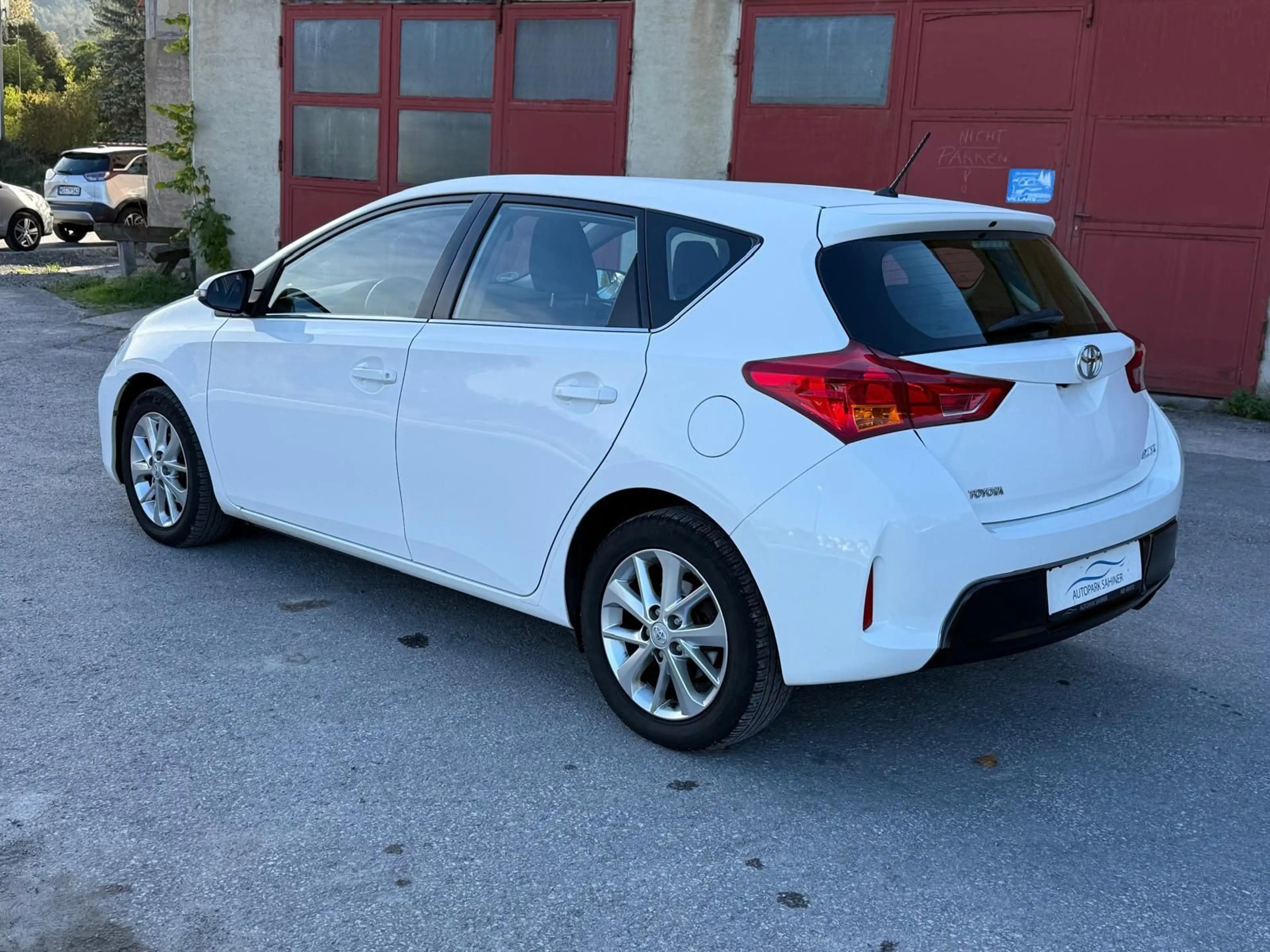 Toyota Auris Life+ — photo 7