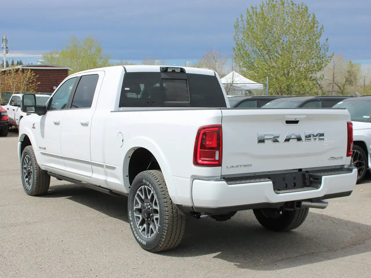 RAM 3500 снимка RAM 3500