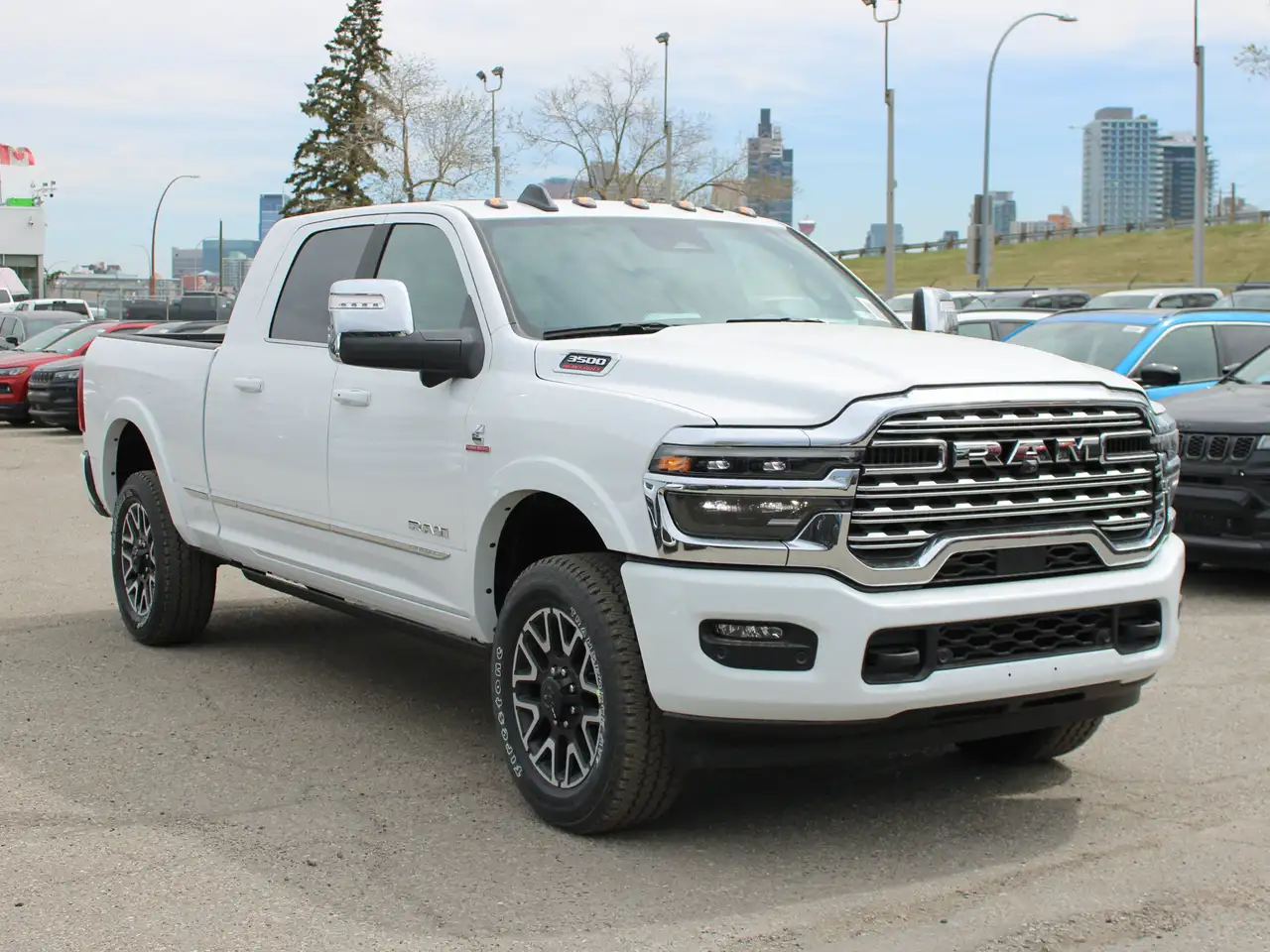 RAM 3500 снимка RAM 3500