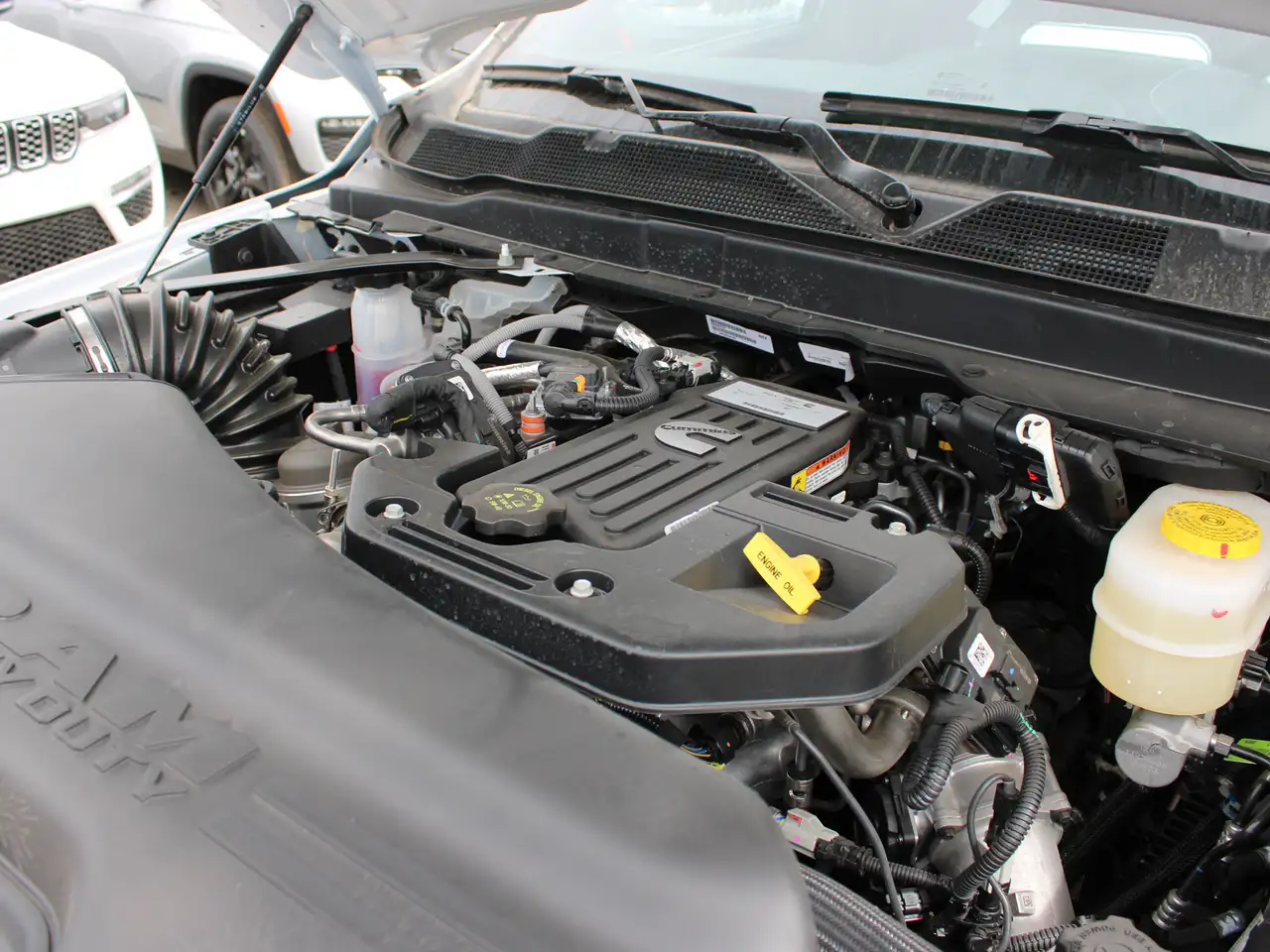 RAM 3500 снимка RAM 3500
