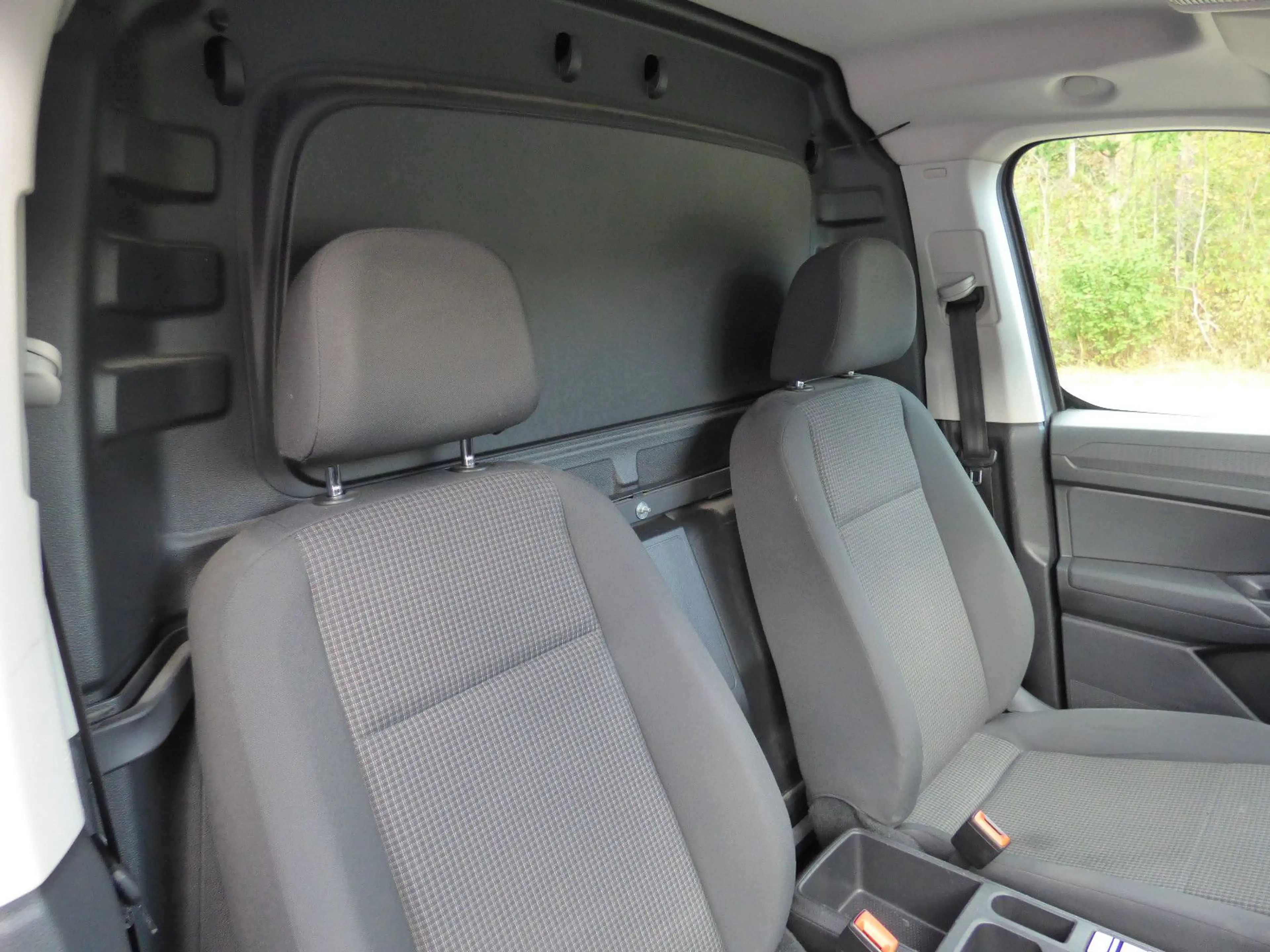 Volkswagen Caddy Cargo EcoProfi*Klima*Sitzhzg*AHK*neuModell — photo 12