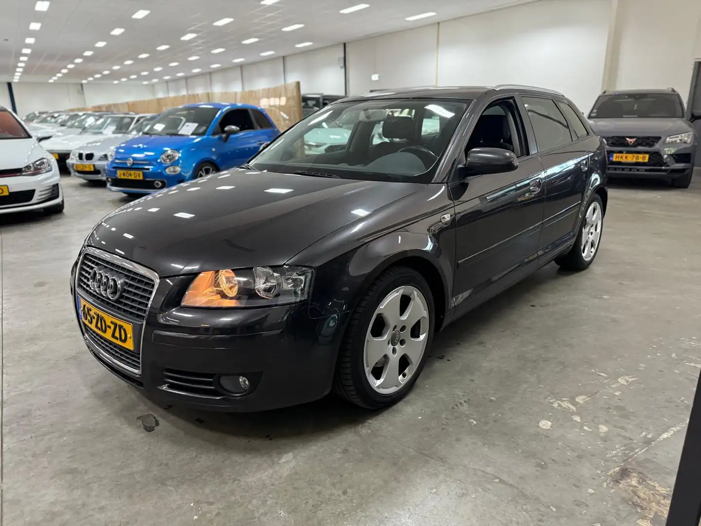 Audi A3 Sportback 2.0 TDI Ambition Pro Line / AIRCO IJSKOU Gris - 2