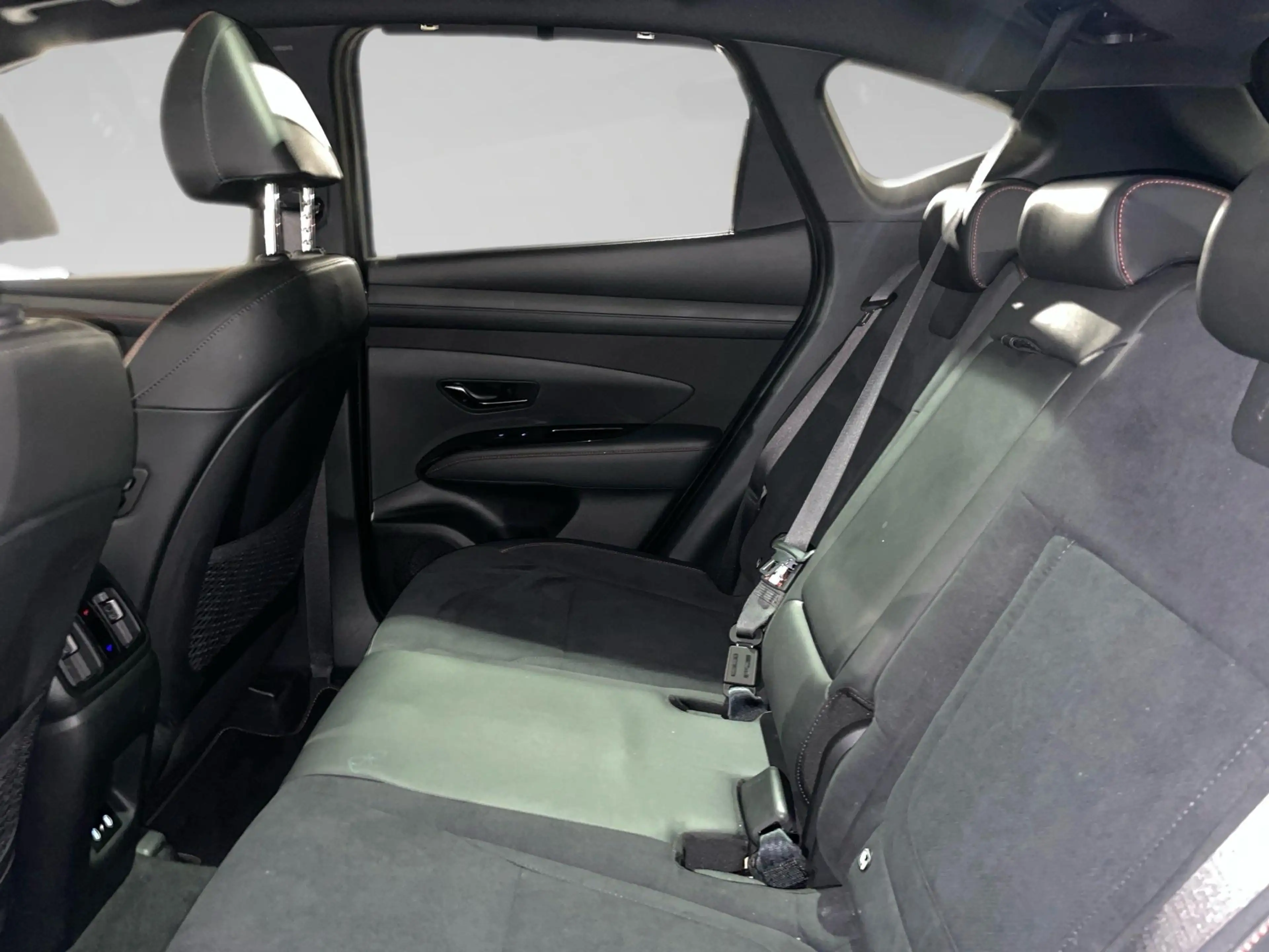 Hyundai TUCSON 1.6 T-GDi Hybrid Shine N-Line — photo 11