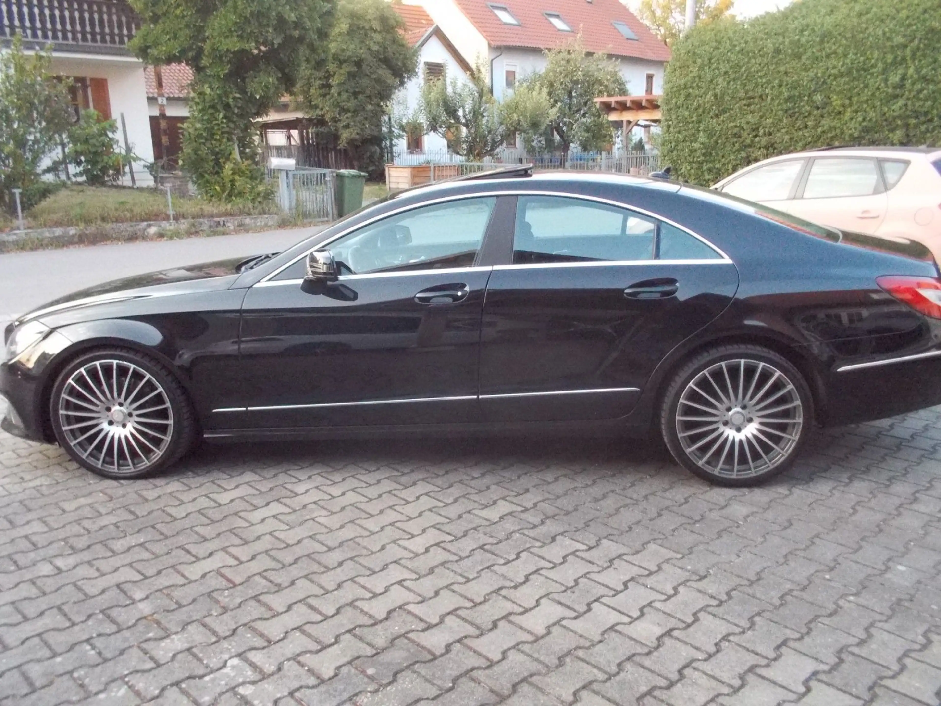 Mercedes-Benz CLS 350 CLS CLS 350 BlueTec / d — photo 20