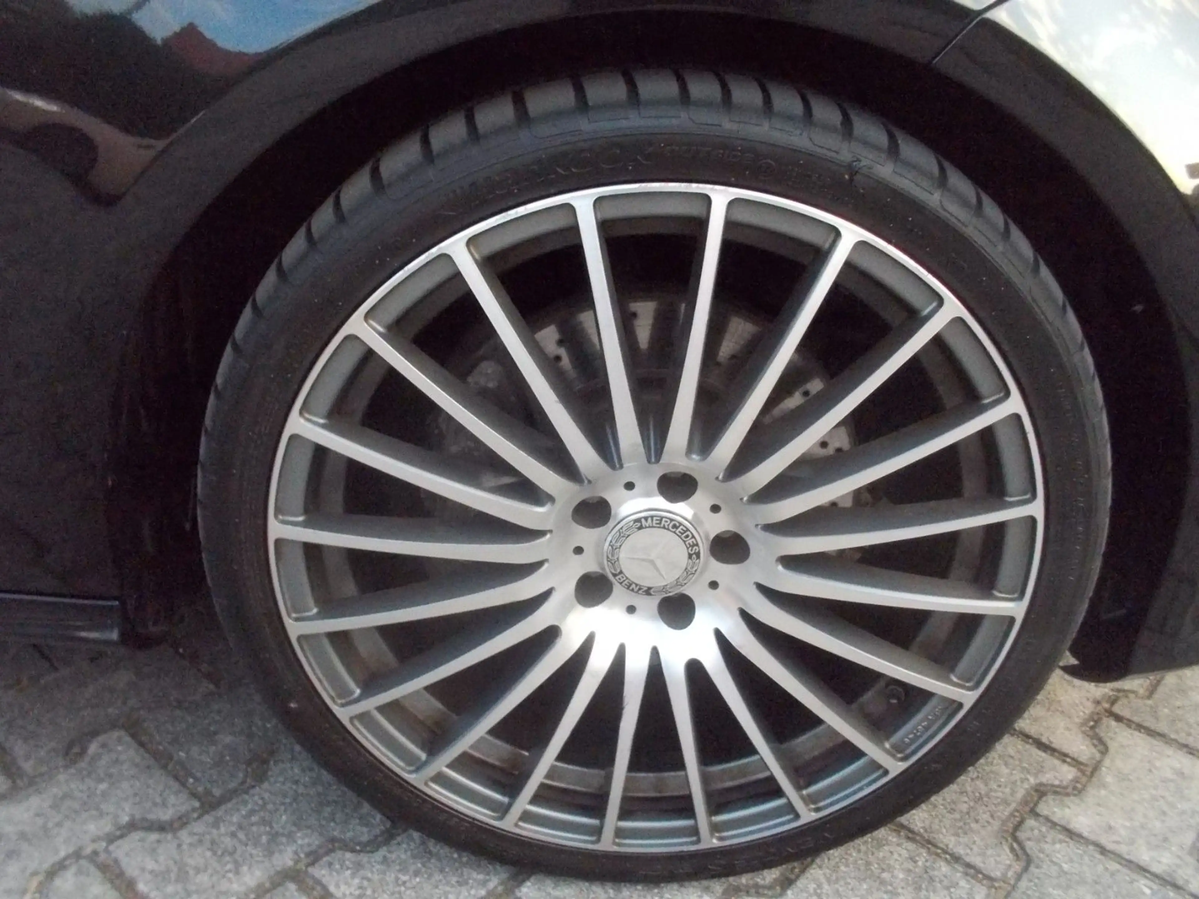 Mercedes-Benz CLS 350 CLS CLS 350 BlueTec / d — photo 11