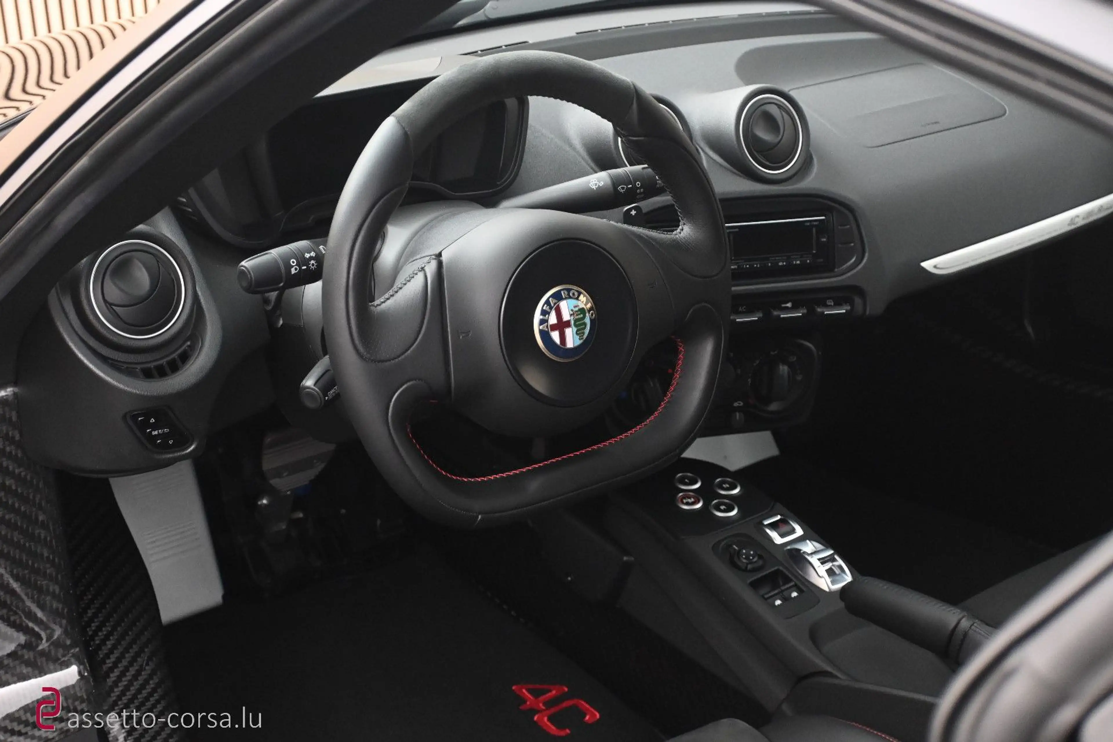 Alfa Romeo 4C *Carbon*10.379km*Classic Rims* Service history — photo 12