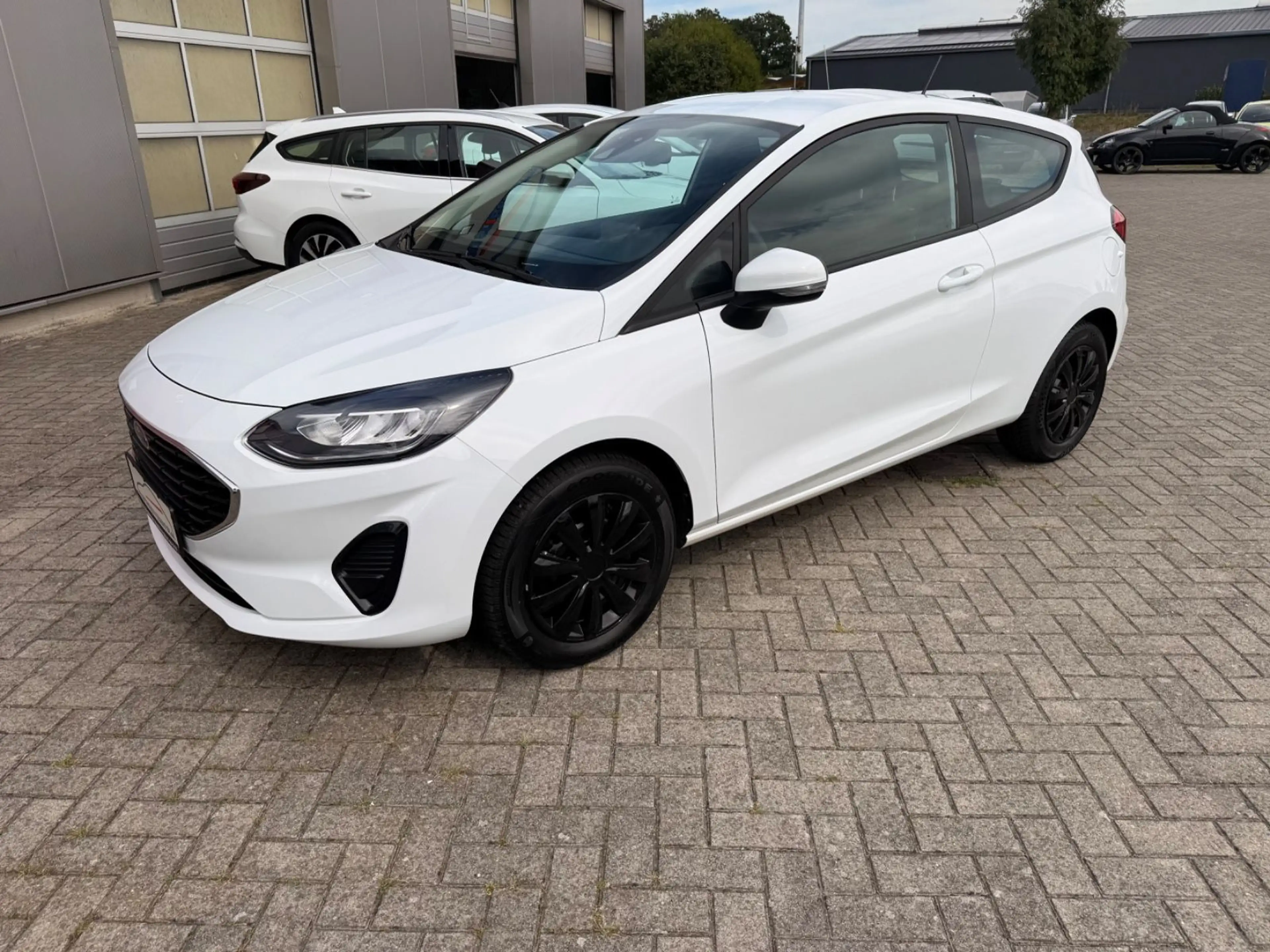 Ford Fiesta COOL&CONNECT Tempomat, PDC hinten — photo 3